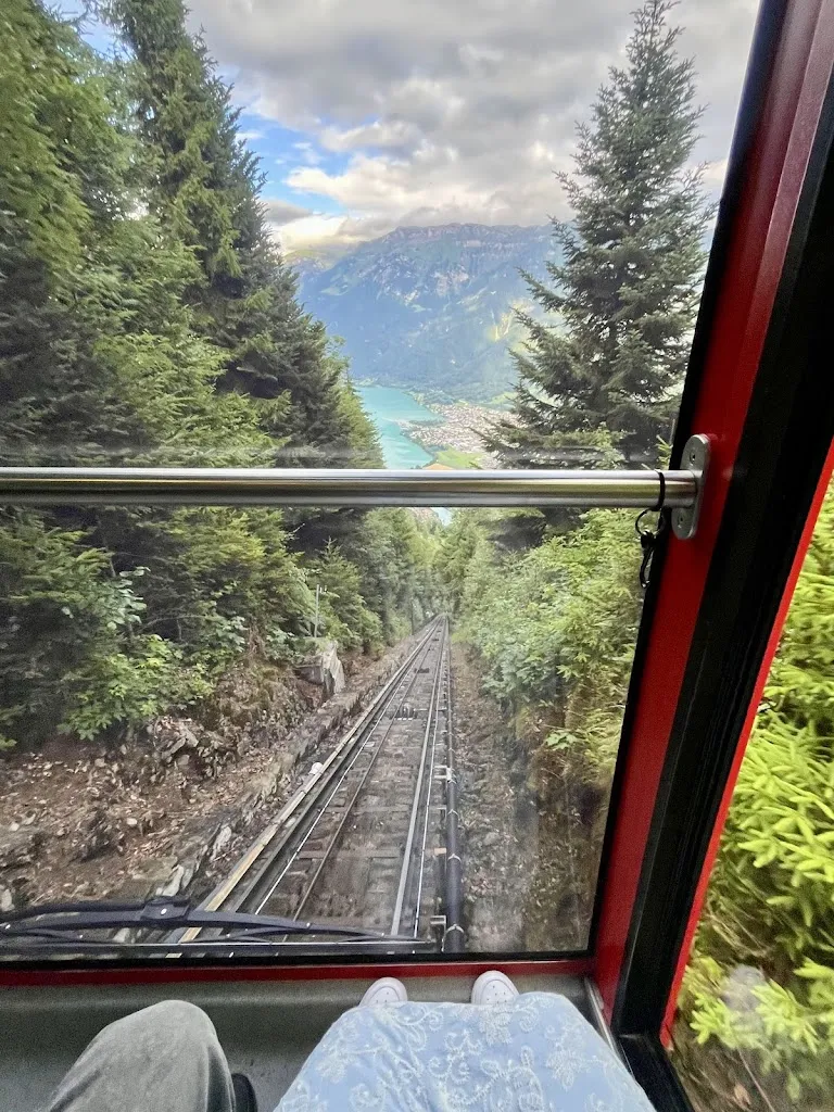 Umamah Khanom_Panoramic Viewpoint - Harder Kulm_Interlaken_review