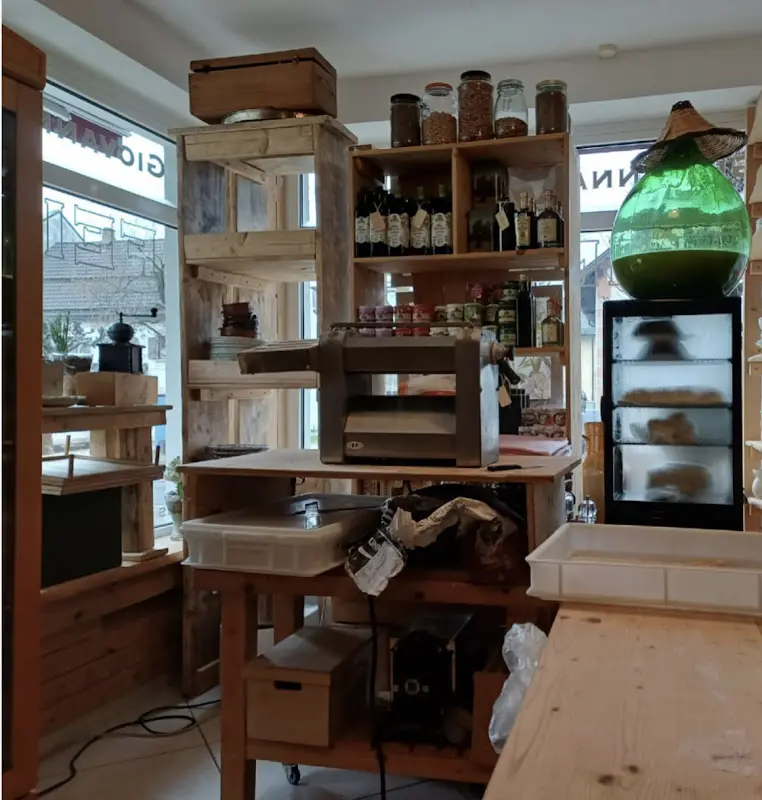 Feinkost Caffe Giovanna_Seeshaupt_slider_image_3