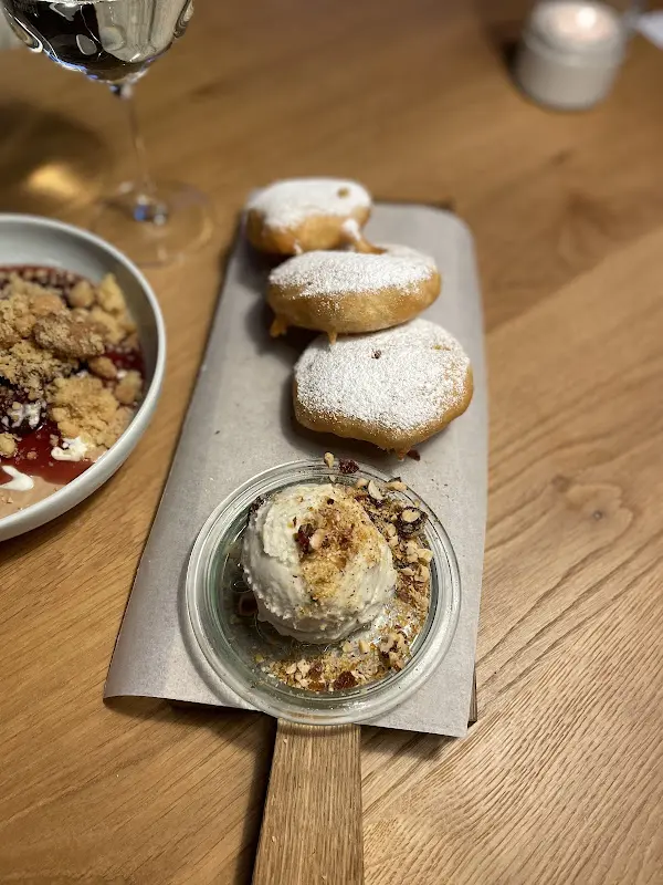 Restaurant Unsere Dorfwirtschaft_Seeshaupt_slider_image_2