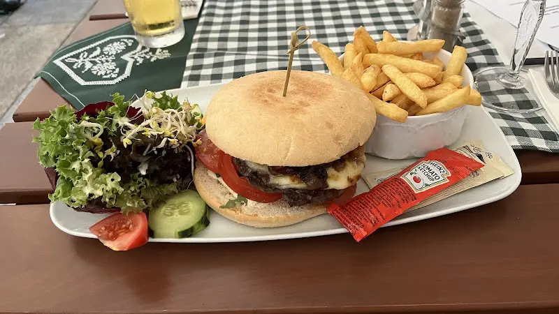 Lisa Hubl_Hotel Seeblick - Restaurant_See_review