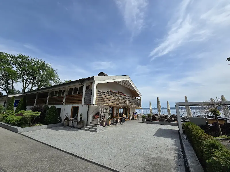 Анна Foreigner_Marina Seerestaurant_See_recensione