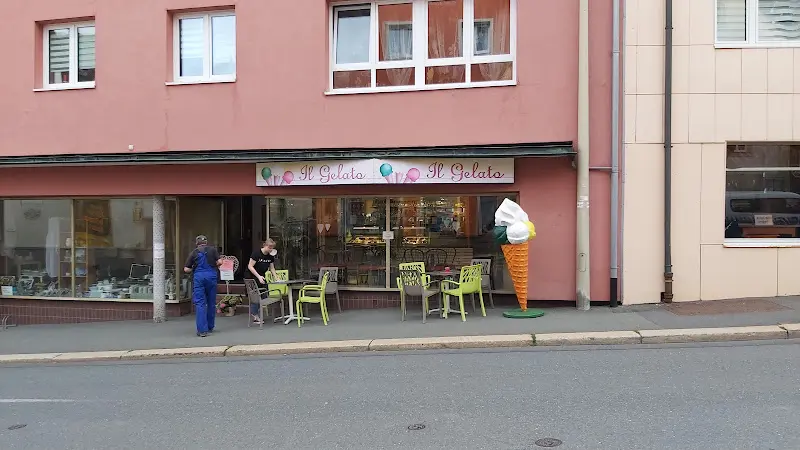 Eiscafé Il Gelato restaurant in Selbitz