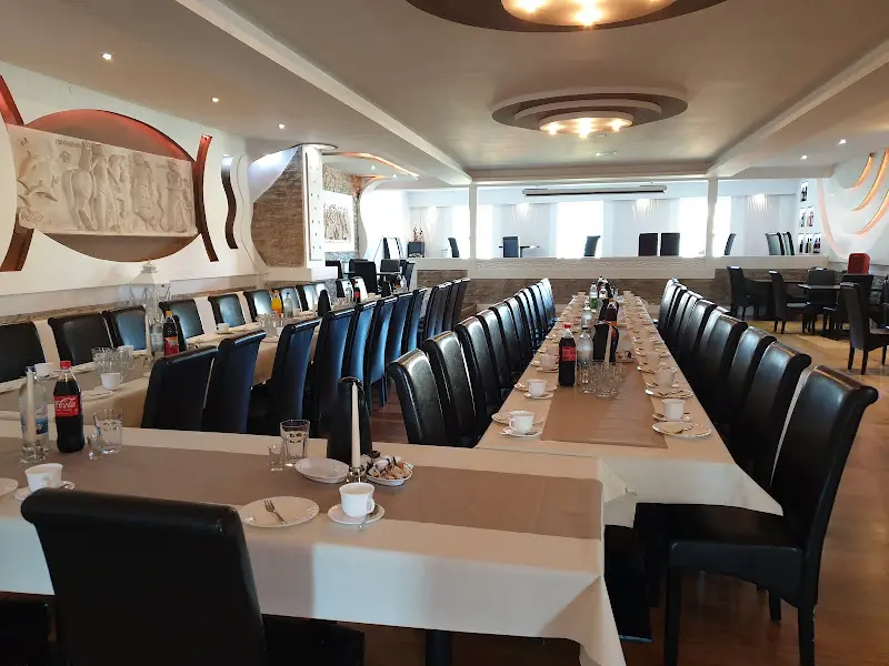 Akropolis zur Krone_Sennfeld_slider_image_1