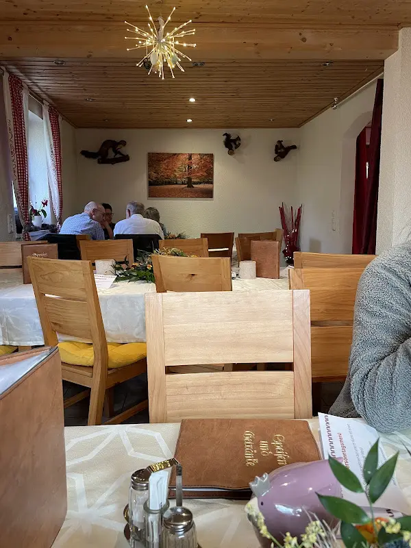 Gasthaus Kaffeehäusle am See mit Biergarten_Seinsheim_slider_image_1