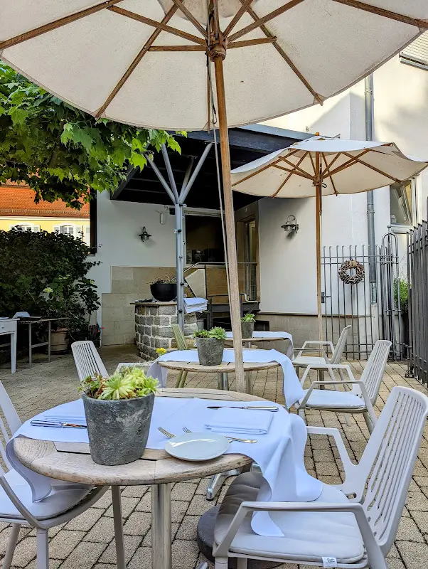 Der Grüne Baum Restaurant_Sinsheim_slider_image_1