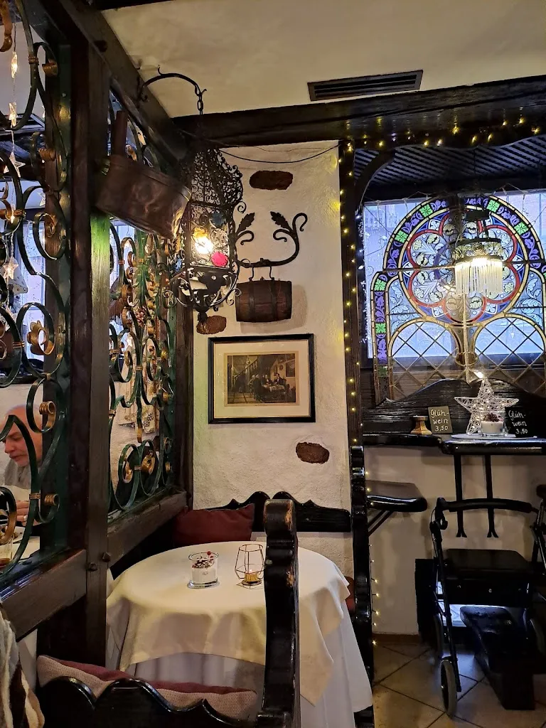 Hanna ZHY_Sichelschmiede_Breisgau_recensione