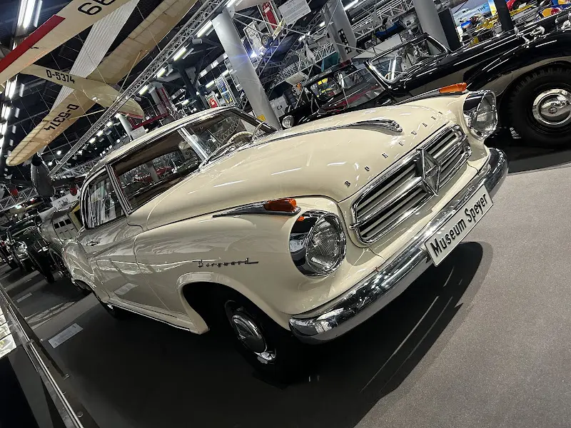 Navie_Museumsrestaurant_Sinsheim_review