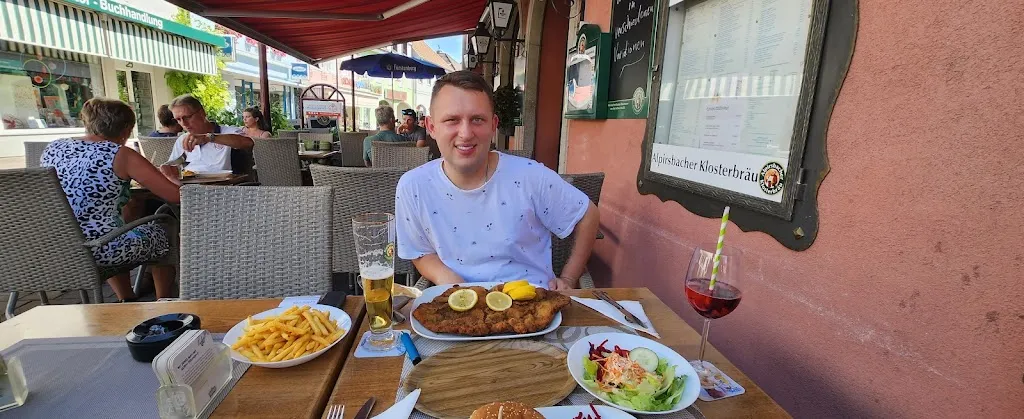 viktor lisnicuk_Humpen_Rhein_review