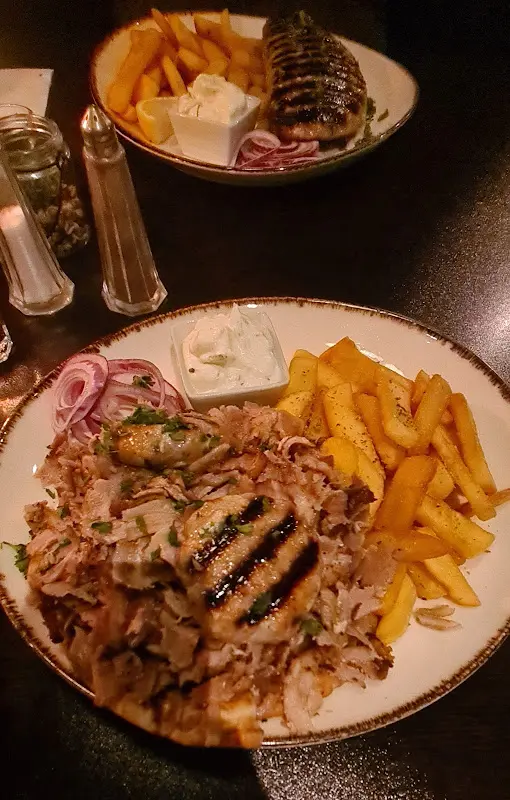 Dirk Schlüter_Taverna IPPOS_Seukendorf_Bewertung