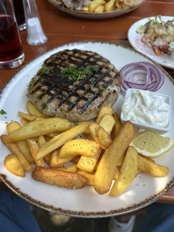 Taverna IPPOS_Seukendorf_slider_image_3