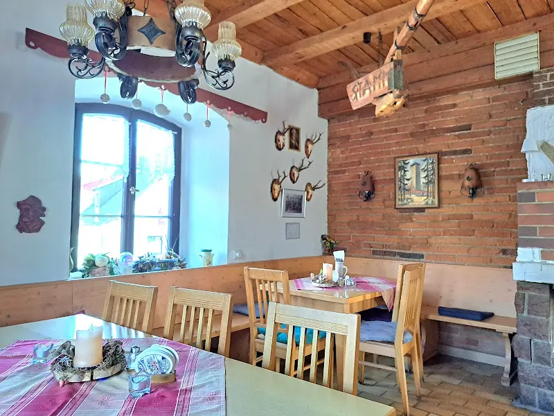 Schulschänke Spielberg Fam. Ficht_Selb_slider_image_3