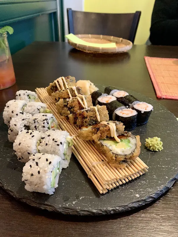 Alexey S_Madame Nga_Selb_review