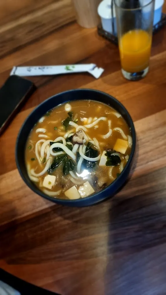 Shay Elkayam_Mishio_Bern_review