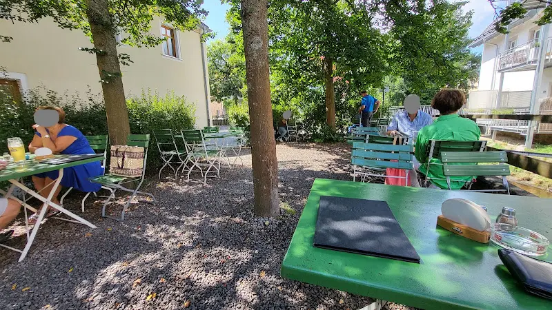 Georg Witt_Spezialitäten-Shop Fischhalle Tauer_Selb_review