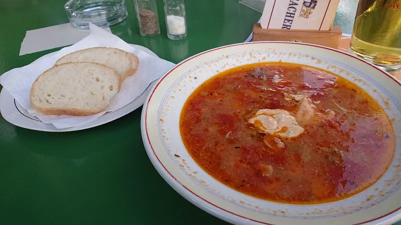 Spezialitäten-Shop Fischhalle Tauer_Selb_slider_image_3