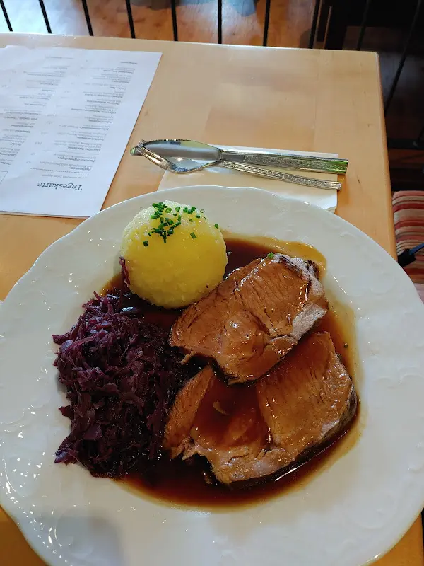 Walter Mühlberger_Viktoriahof zum Kramerwirt_Altomünster_reseña