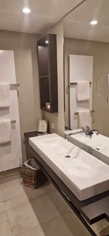 Sc. U_Hof Grothues-Potthoff_Senden_review