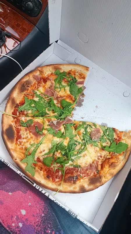 Pizza-Express San Marco_Senden_slider_image_2