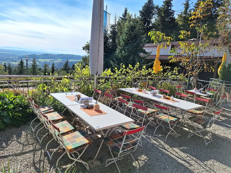 Schellenberghaus Berta Fischer restaurant in Inn