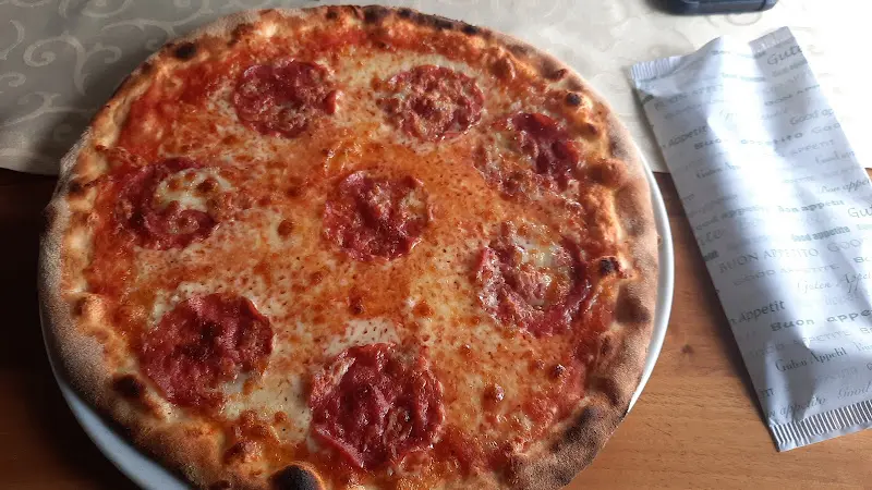 christoph binder_O' Sole Mio_Inn_review