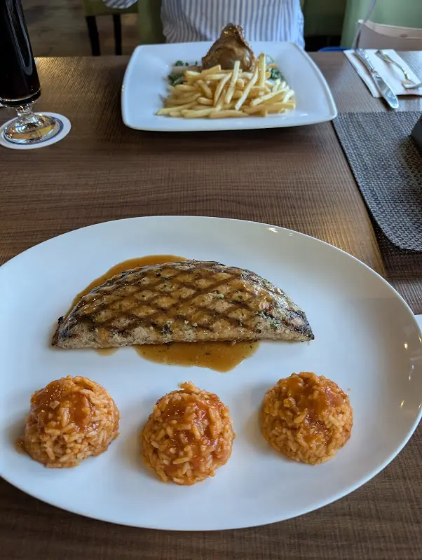 Chris Almond_Restaurant El Greco_Inn_review