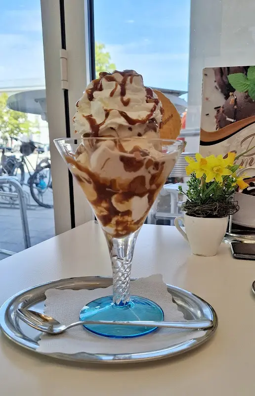Eiscafé Da Simone_Inn_slider_image_2