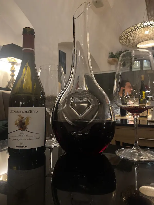 Nina Gloning_Valentin_Lindau_review