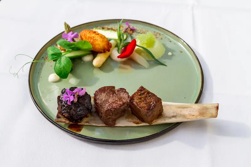 Valentin_Lindau_slider_image_3