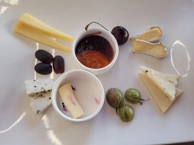 Paula B_Burgrestaurant Gebhardsberg_Austria_review