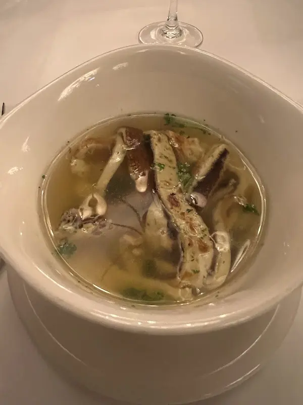 Gian Luca Pomero_Burgrestaurant Gebhardsberg_Austria_review