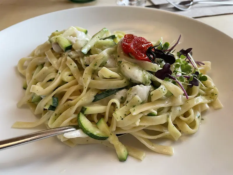 Jah Patchotepong_ZUM HIRSCHEN - Hotel & Gasthaus beim Stöckeler_Scheidegg_review