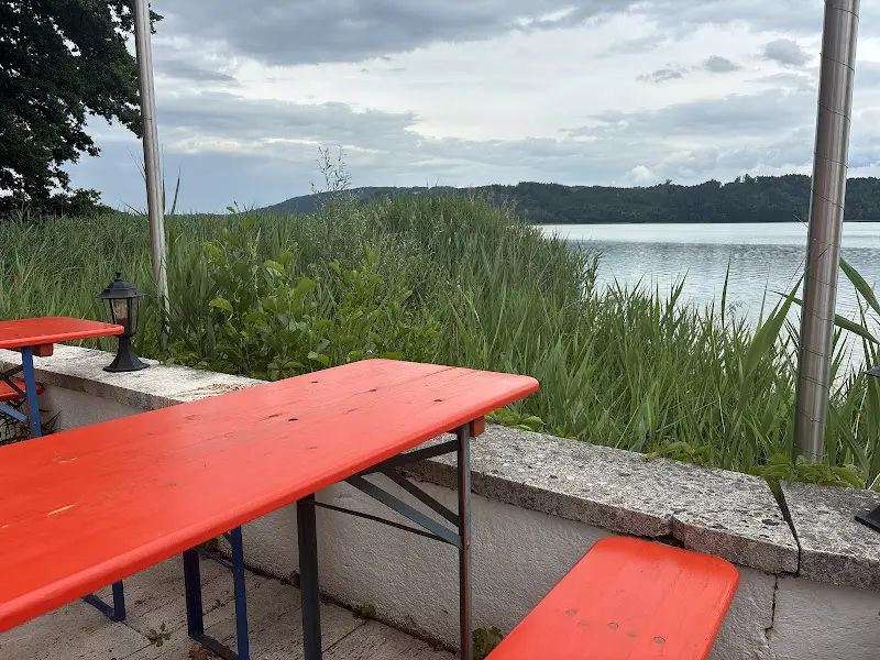 Beachhouse Simssee restaurant in Söchtenau