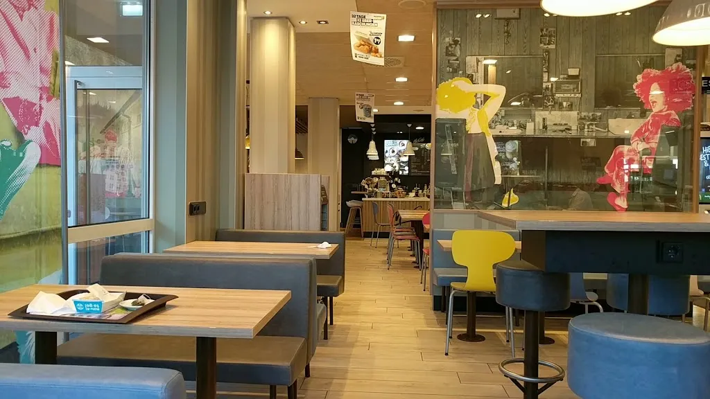 McDonald's Restaurant_Aichstetten_slider_image_2