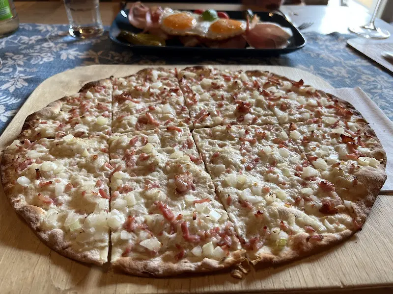 Die Tüncherei -Wein & Café Bar-_Sommerach_slider_image_3