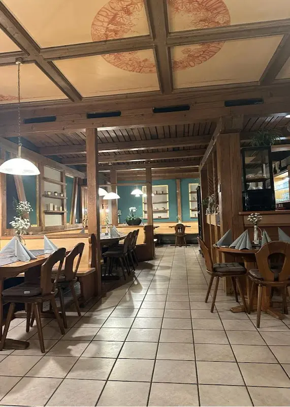 Streng's Weinstube Sommerach restaurant in Sommerach