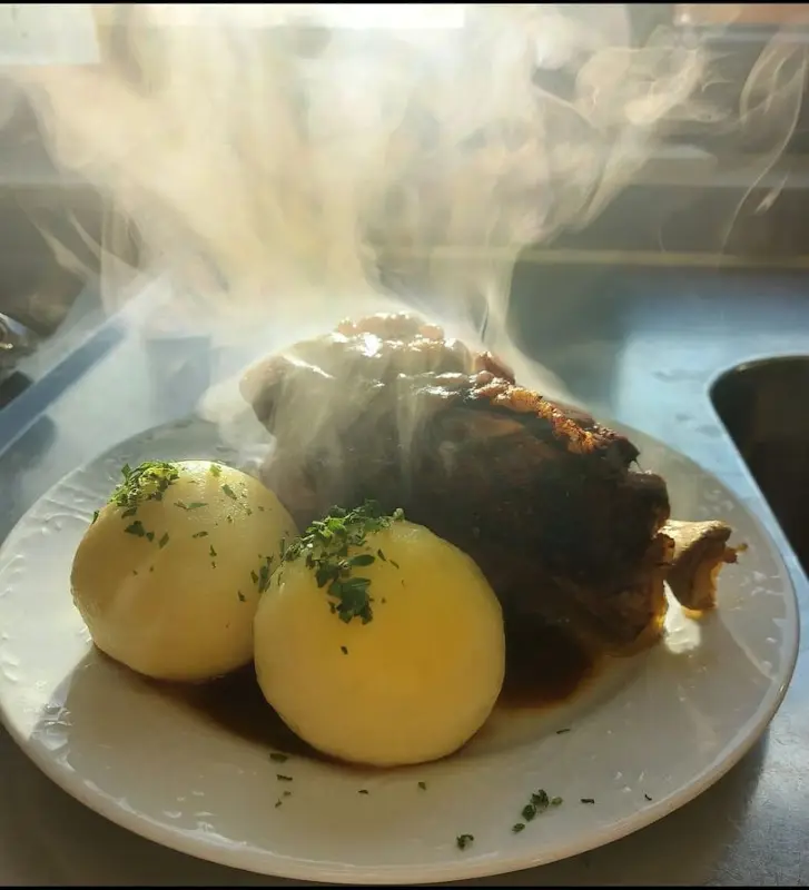 Streng's Weinstube Sommerach_Sommerach_slider_image_2