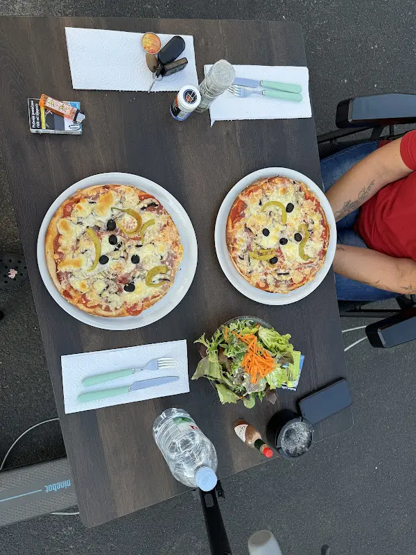 Andreas Finzel_Gräfners Fuhrwerk_Sommerach_recensione