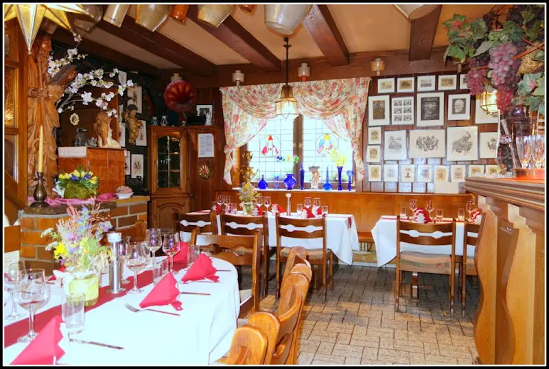 Häckerstub'n Zang restaurant in Sommerach