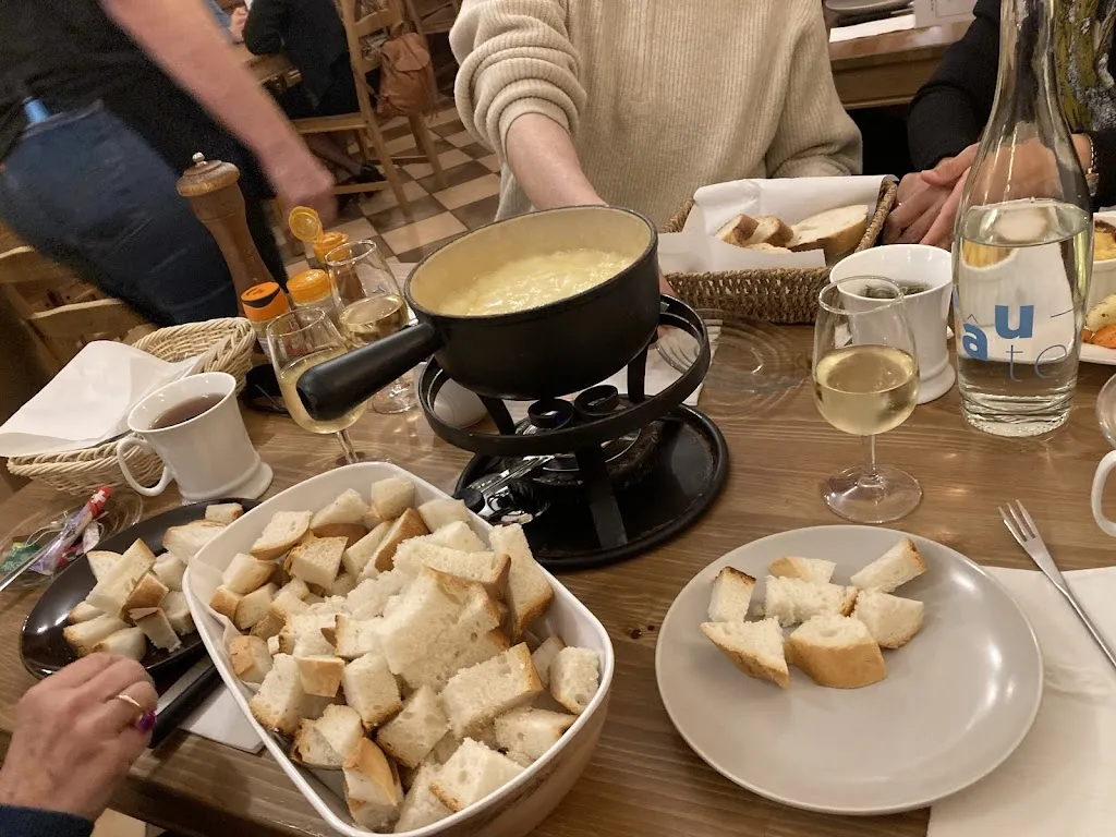 la Taverne Neuchâteloise_Neuchâtel_slider_image_3