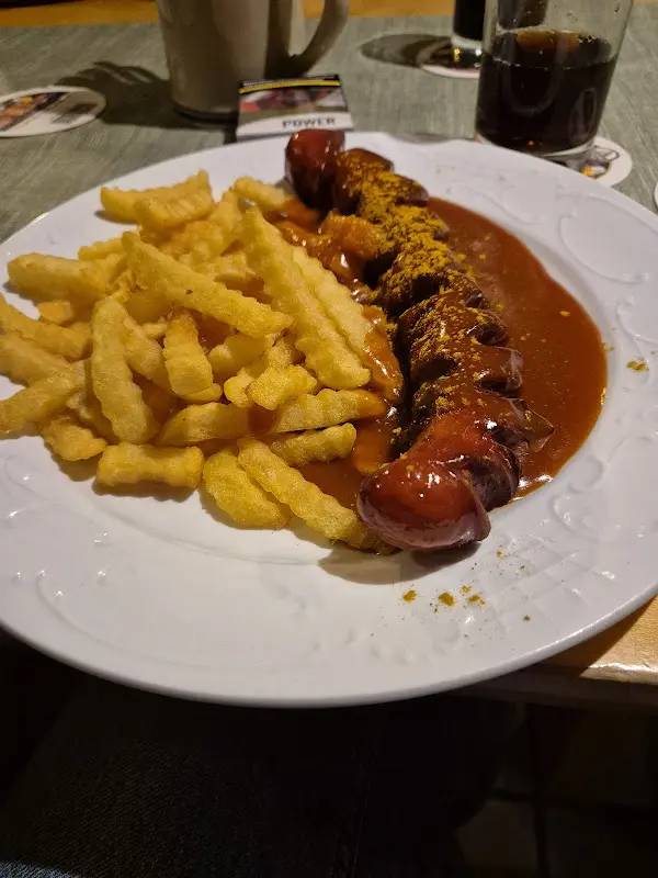 Ines Heumann_Zum Goldenen Löwen_Sonnefeld_review