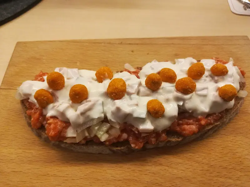 Jo Ernie Bü_Gastwirtschaft & Metzgerei Bauer_Sonnefeld_review