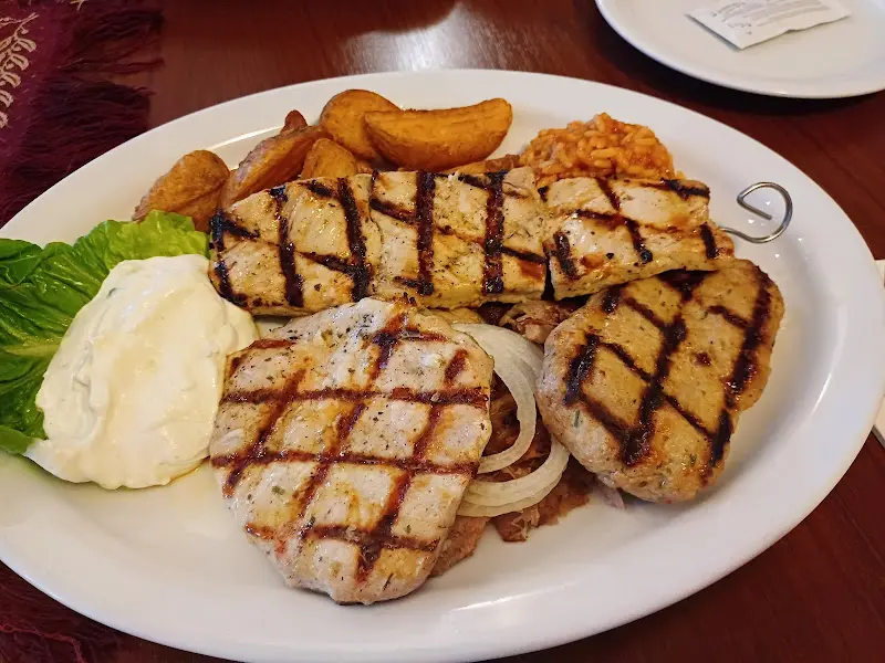 Zum Griechen_Sonnefeld_slider_image_2