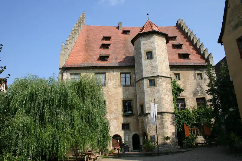Weingut Schloß Sommerhausen restaurant in Sommerhausen