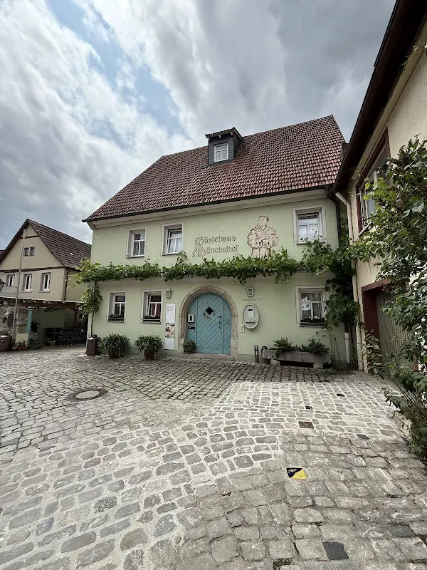 Janina_Gästehaus Mönchshof_Sommerhausen_review