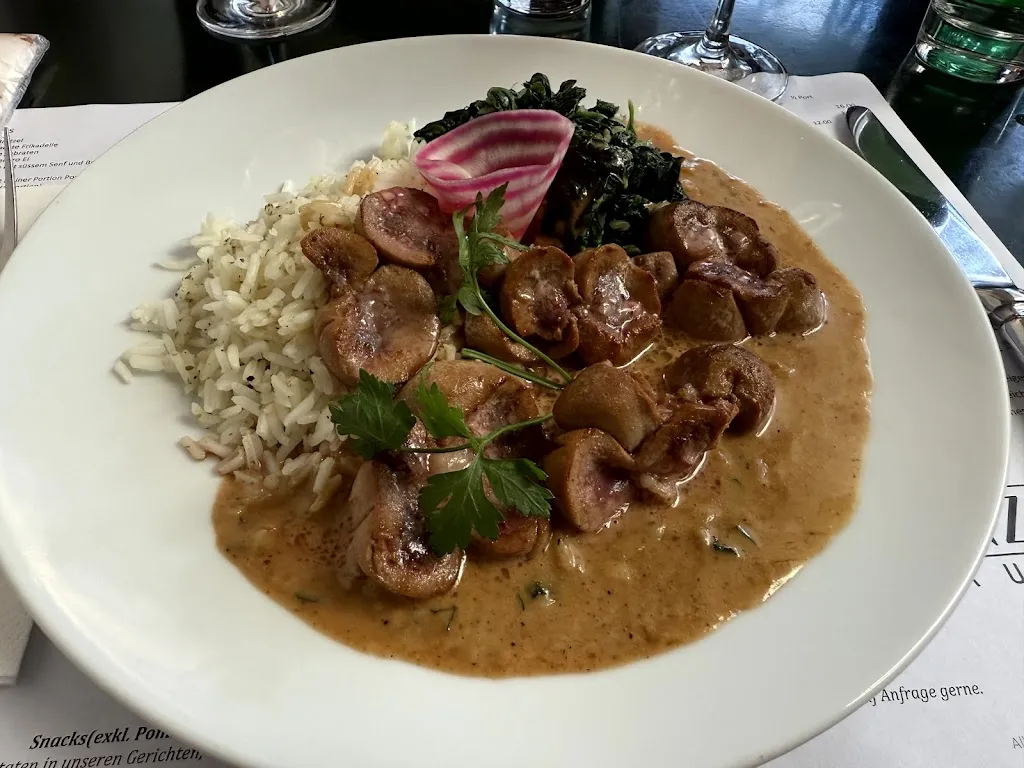 Restaurant Löwenzorn_Basel_slider_image_3