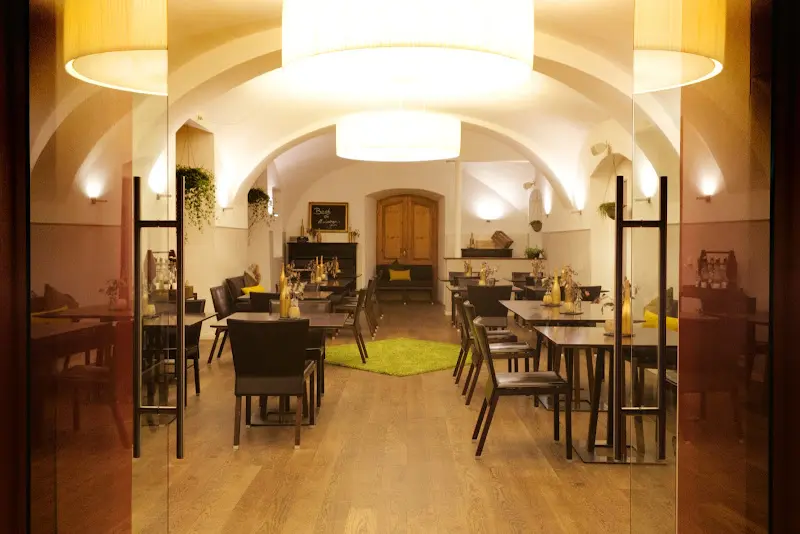 Restaurant Zwischengrün_Sinzing_slider_image_1