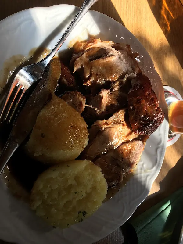 Robert Faltermeier_Landgasthof Stang_Sinzing_avis