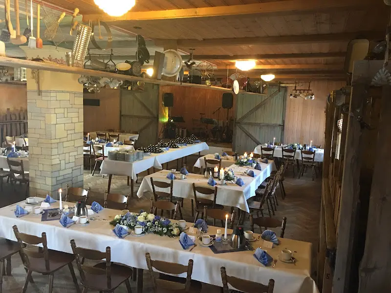 Wirtshaus beim Schweinswirt restaurant in Pentling
