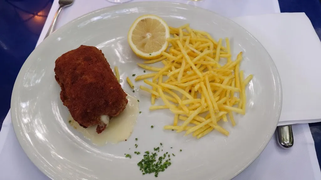 Miguel Angel Semper_Restaurant zur Wanderruh_Basel_review