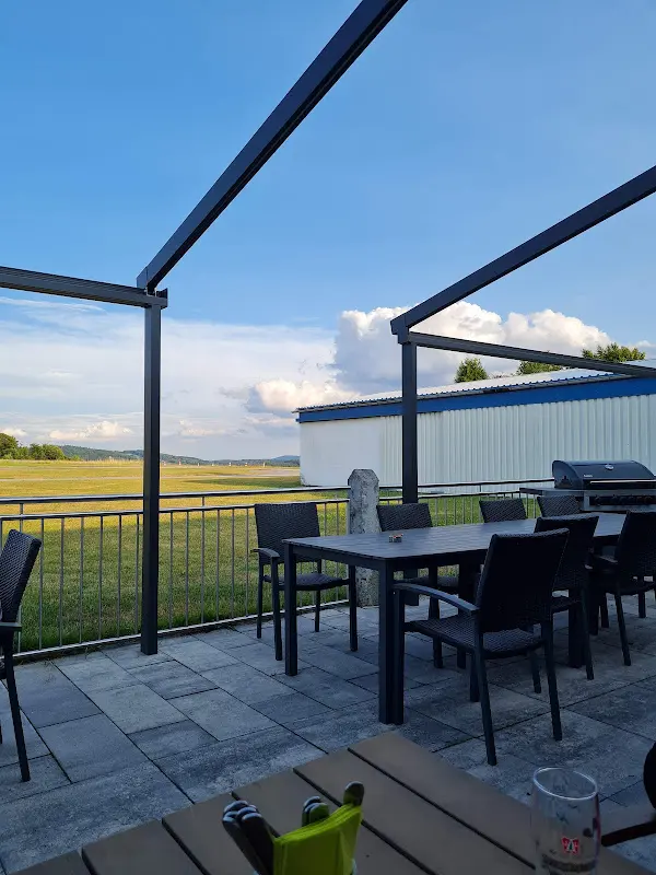 Gasthaus am Flugplatz, Sonnen - Familie Niggl restaurant in Sonnen